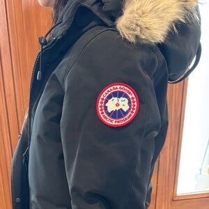 Canada Goose Women’s Jacket - size M